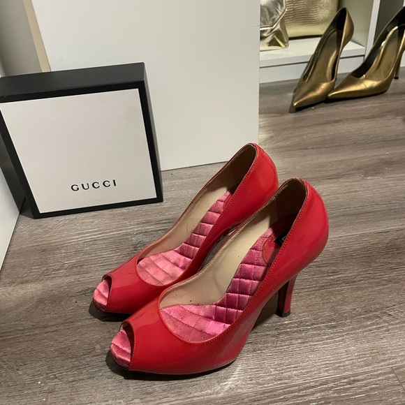 Authentic Dolce & Gabbana Vintage Pink Heels - Picture 4 of 6